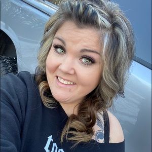 Meet your Posher, Tami